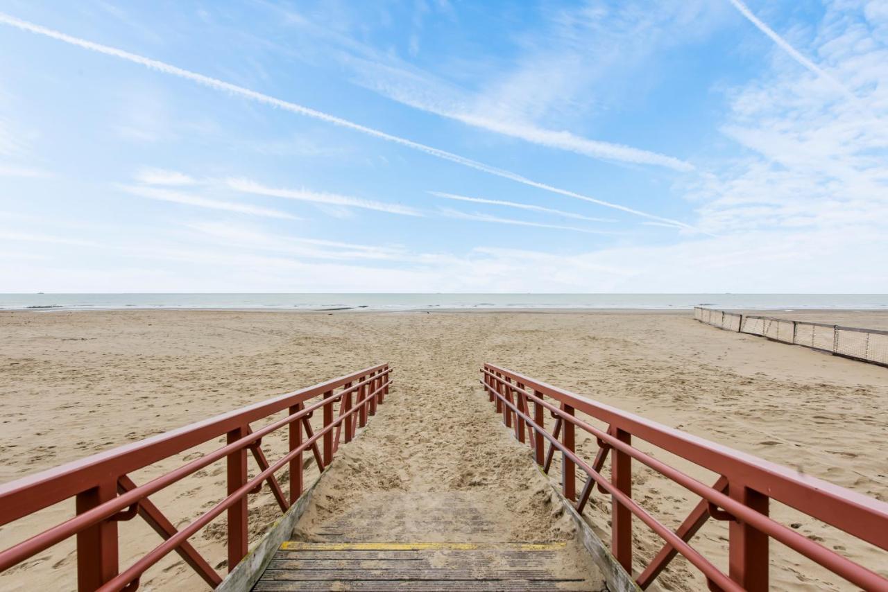Seaview apartment in Wenduine De Haan Buitenkant foto